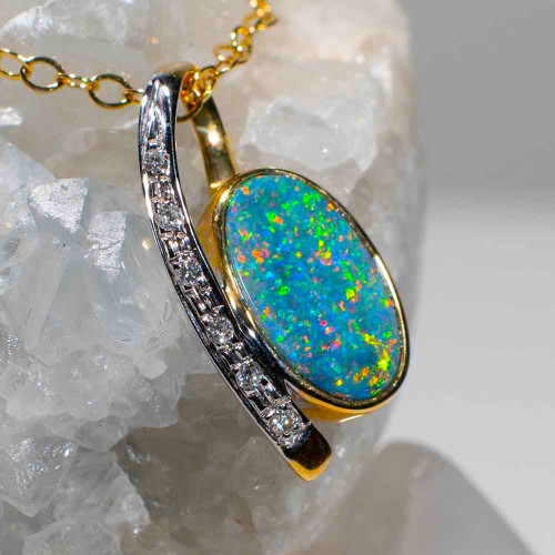 HOLO REFLECTIONS 14KT GOLD & DIAMOND AUSTRALIAN OPAL NECKLACE